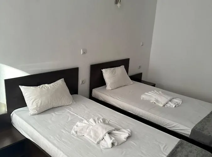 Хотел Костенец