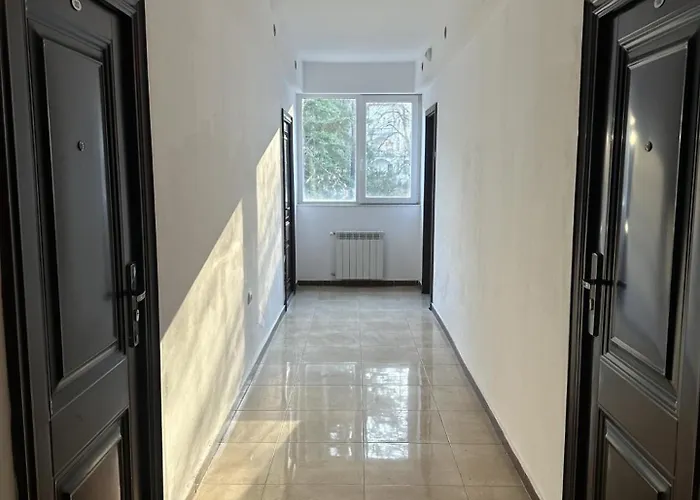 Хотел Костенец *