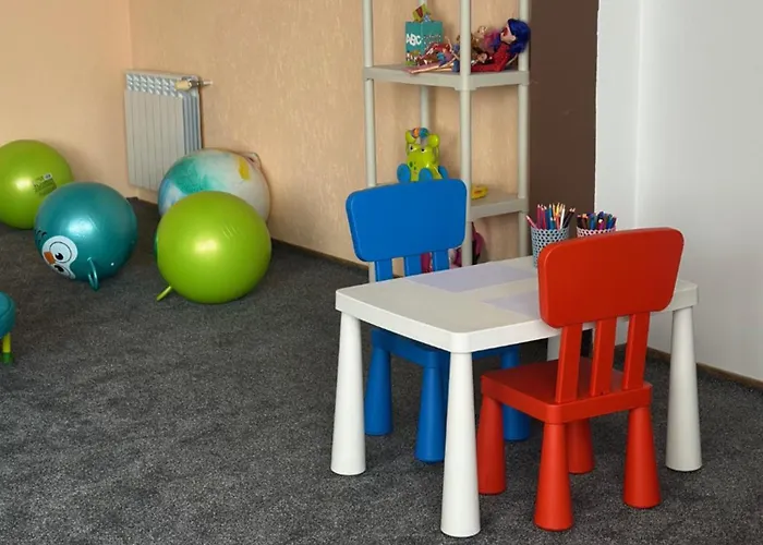 Хотел Костенец *